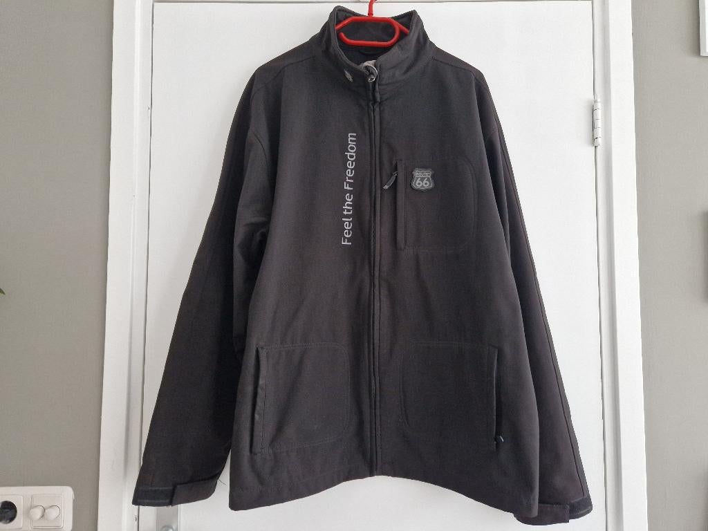 Leuke soft shell jas maat XXL, Ophalen of Verzenden, Zo goed als nieuw, Zwart, Jas of Mantel