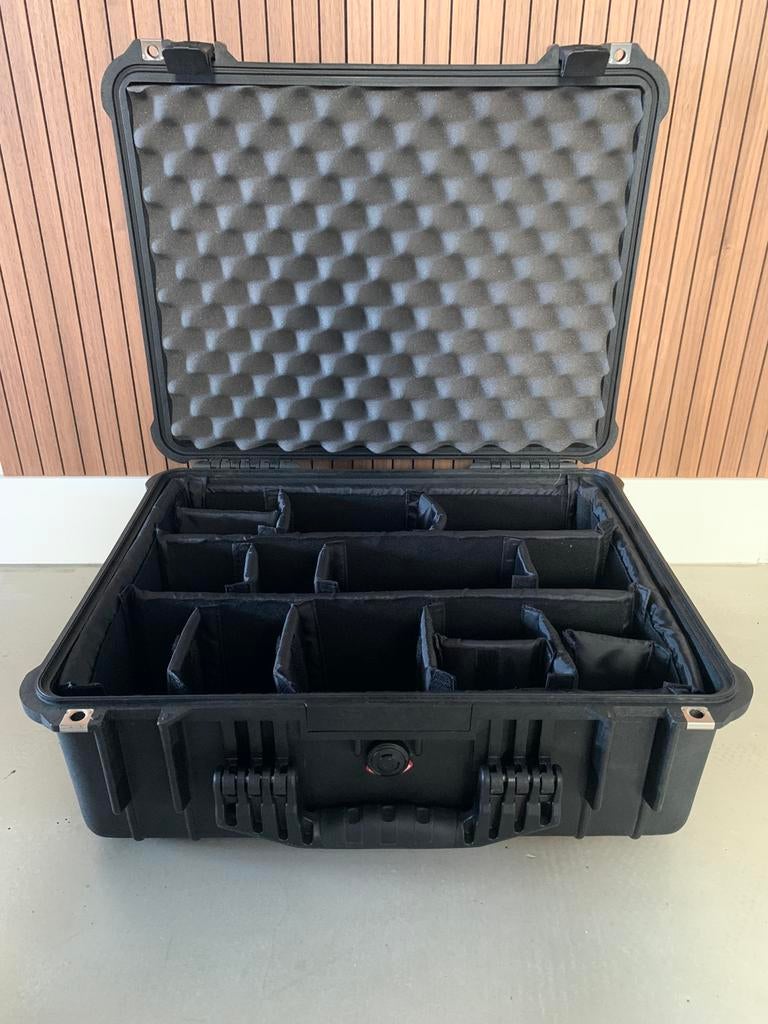 Peli Case 1550, uitneembare vakvulling zwart, Ophalen of Verzenden, Zo goed als nieuw