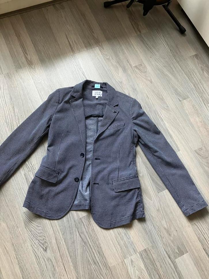 Bijna nieuw Armani Colbert maat 164 gestoomd, Kinderen en Baby's, Kinderkleding | Maat 164, Zo goed als nieuw, Jongen, Jas, Ophalen of Verzenden