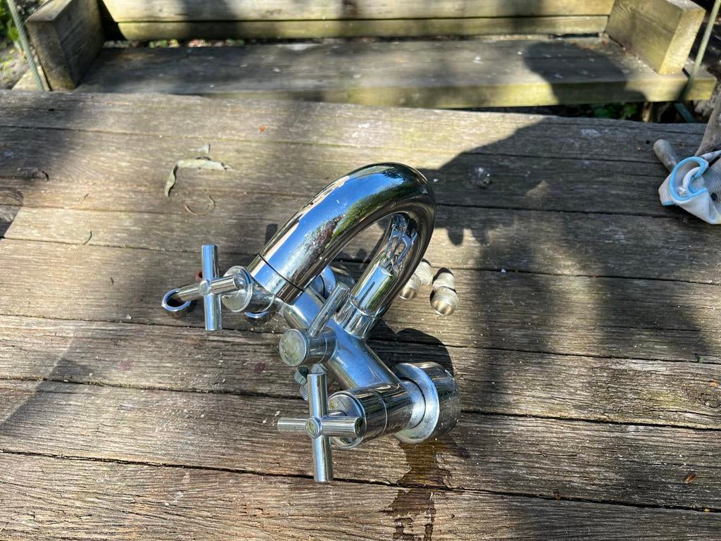 Chromen badkraan met handdouche aansluiting, Doe-het-zelf en Verbouw, Ophalen of Verzenden, Gebruikt, Chroom, Kraan