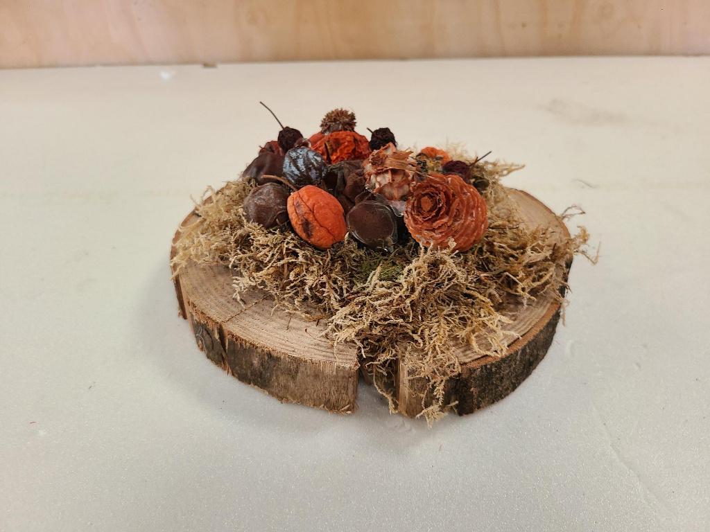 bloemschikding houten ondergrond, Ophalen of Verzenden, Zo goed als nieuw, Knutselmateriaal