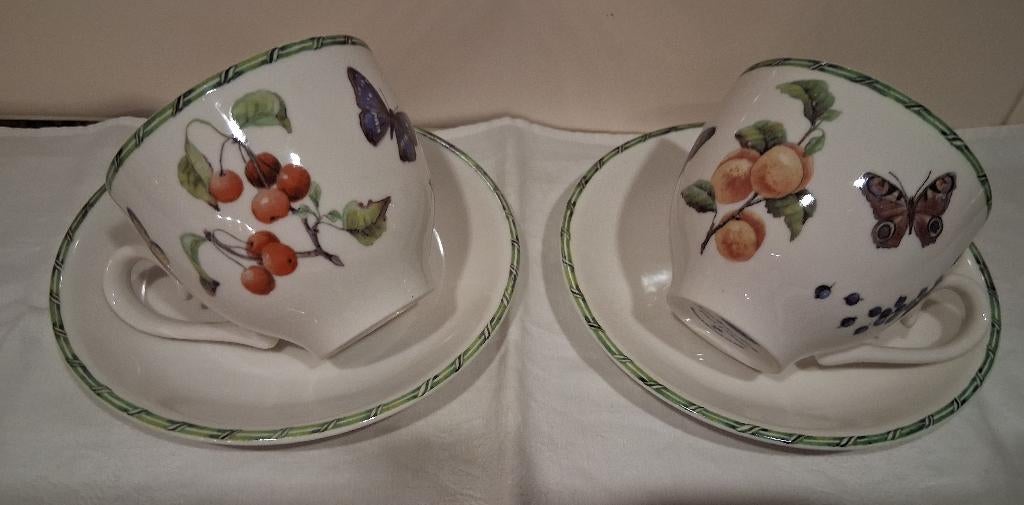 Janneke Brinkman kop en schotels Fruit & Flowers, Ophalen of Verzenden, Zo goed als nieuw, Overige stijlen, Kop(pen) en/of Schotel(s)