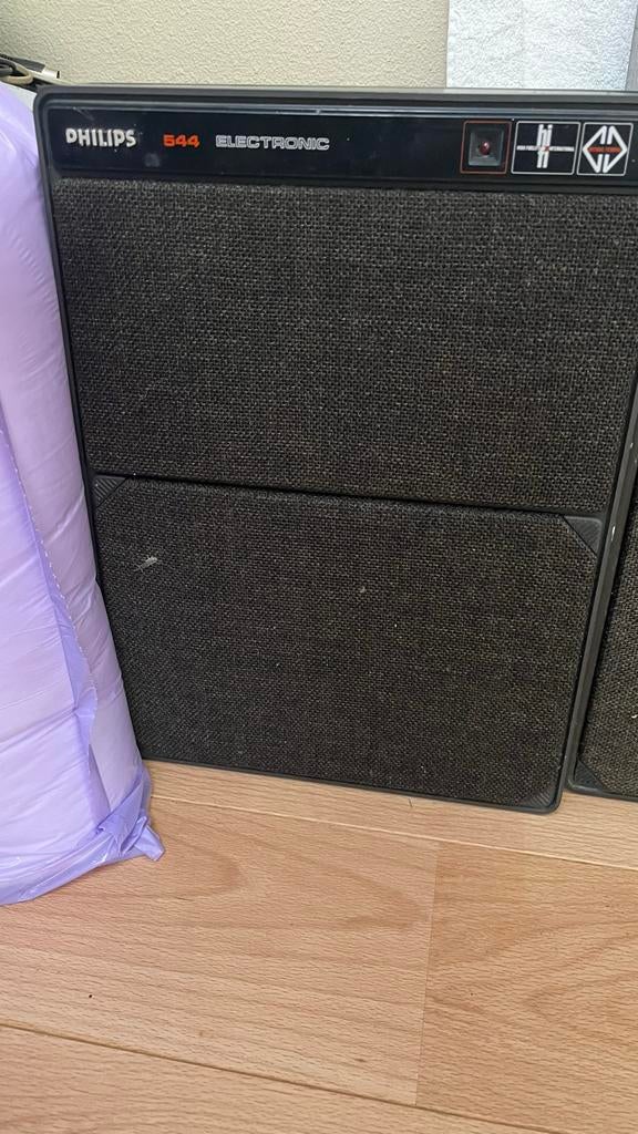 Philips MFB speakers - Niet mooi, wel erg goed geluid!, Audio, Tv en Foto, Luidsprekers, Gebruikt, Front, Rear of Stereo speakers