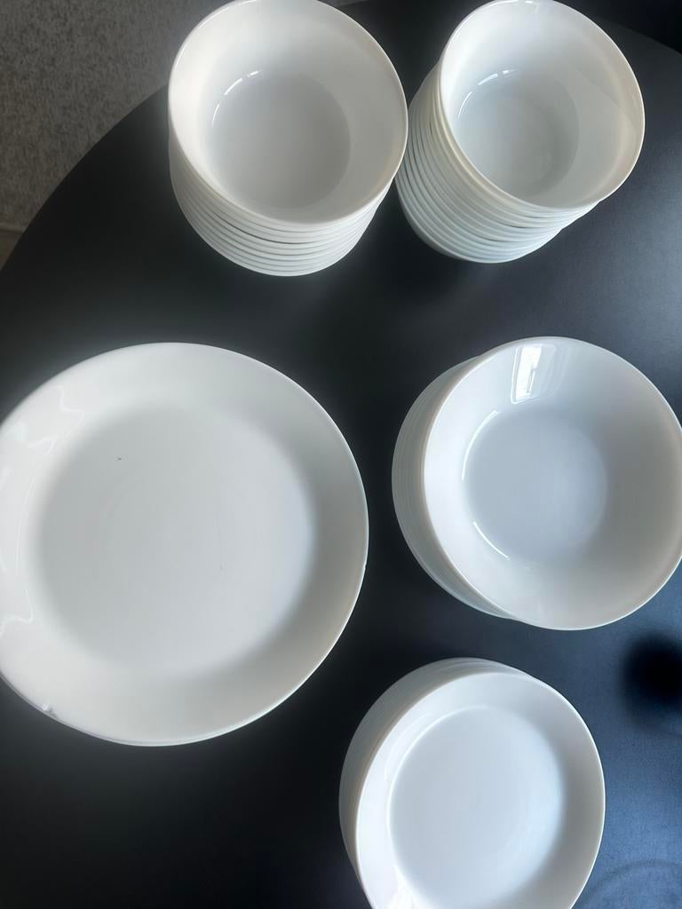 Ikea borden set, Ophalen of Verzenden, Gebruikt, Overige stijlen, Bord(en)