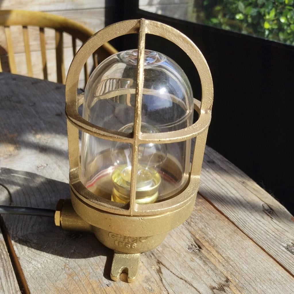 Prachtige scheepslamp - messing met glazen stolp, Huis en Inrichting, Lampen | Tafellampen, Gebruikt, Glas, Minder dan 50 cm, Maritiem