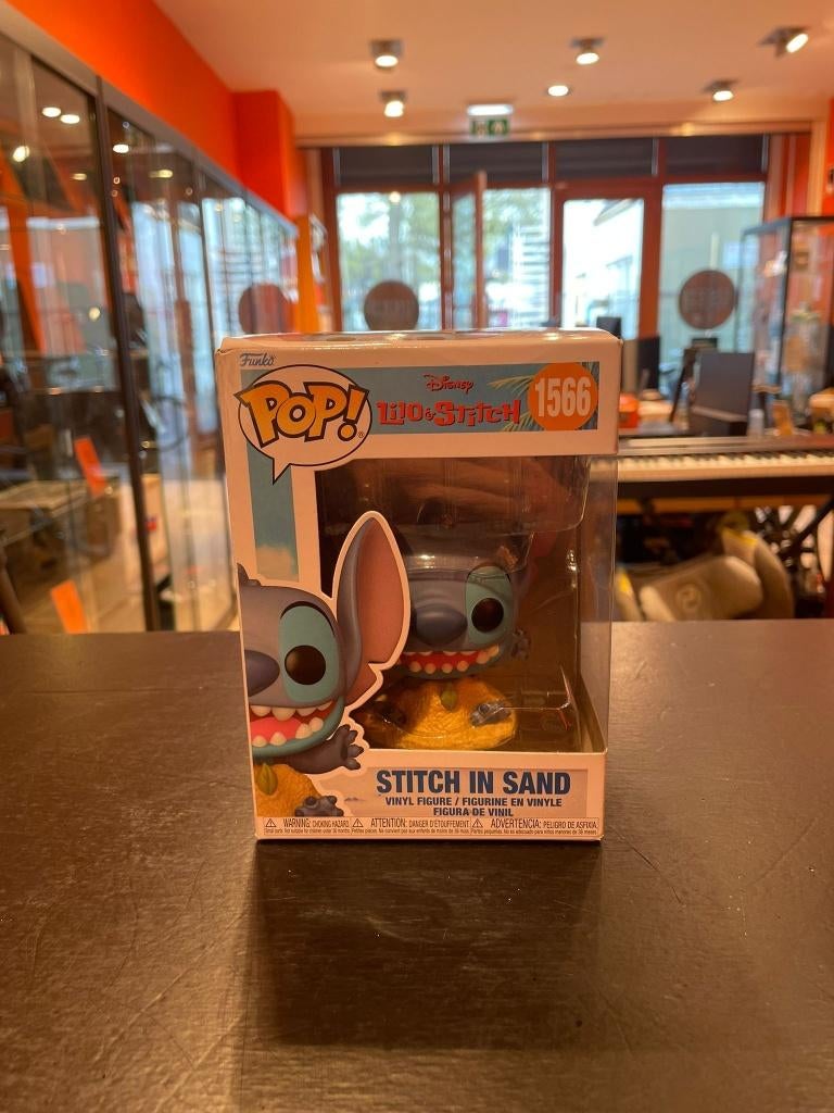 Funko POP! | Disney | Stitch In Sand #1566, Verzamelen, Poppetjes en Figuurtjes, Nieuw, Ophalen of Verzenden