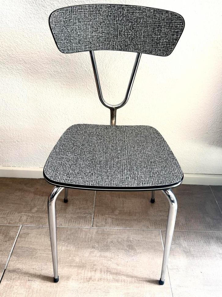 Vintage jaren '60 stoel - Chroom en zwart/wit patroon, Antiek en Kunst, Antiek | Meubels | Stoelen en Banken, Ophalen