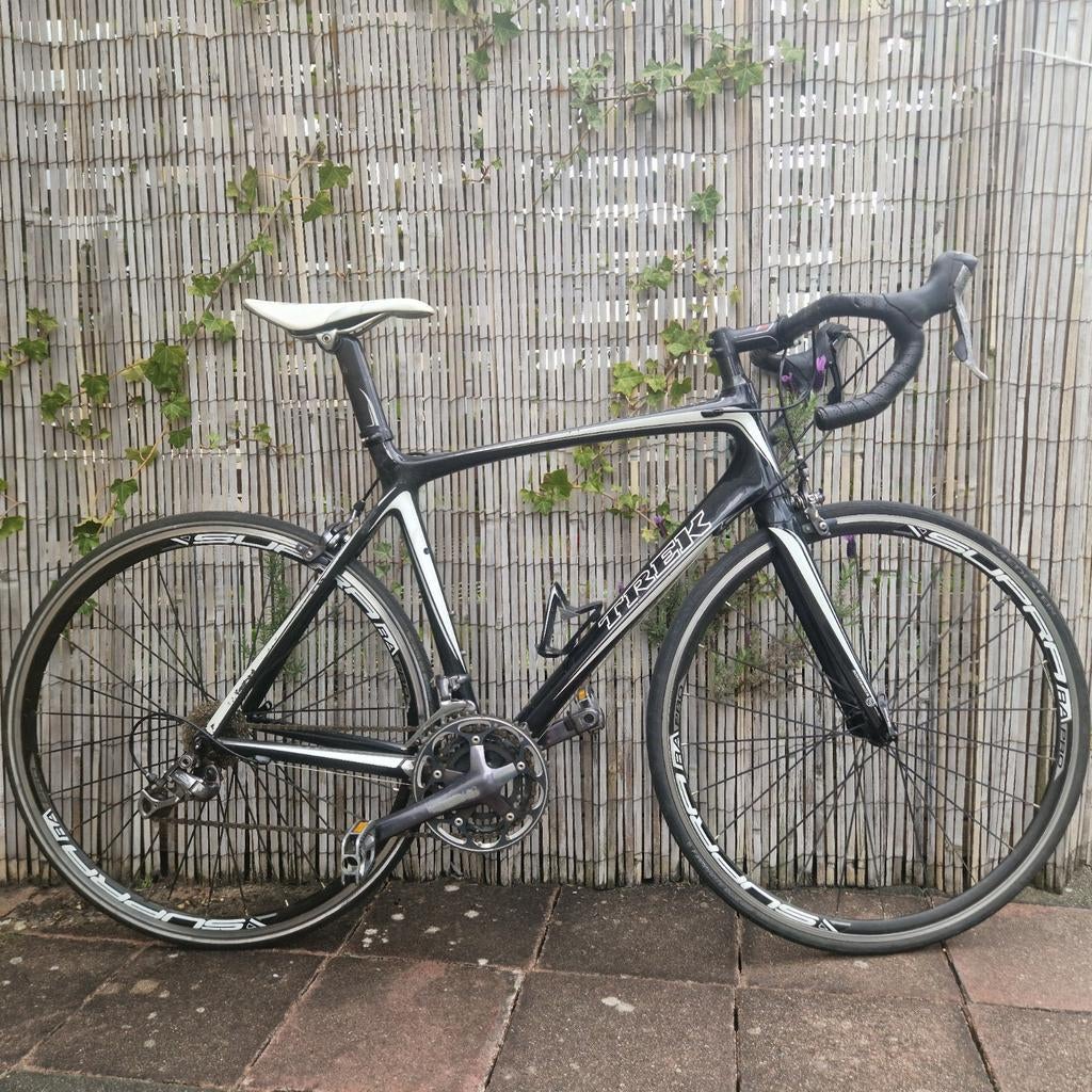 Trek Madone 5.2, Fietsen en Brommers, Fietsen | Racefietsen, Gebruikt, Carbon, Heren, Meer dan 20 versnellingen