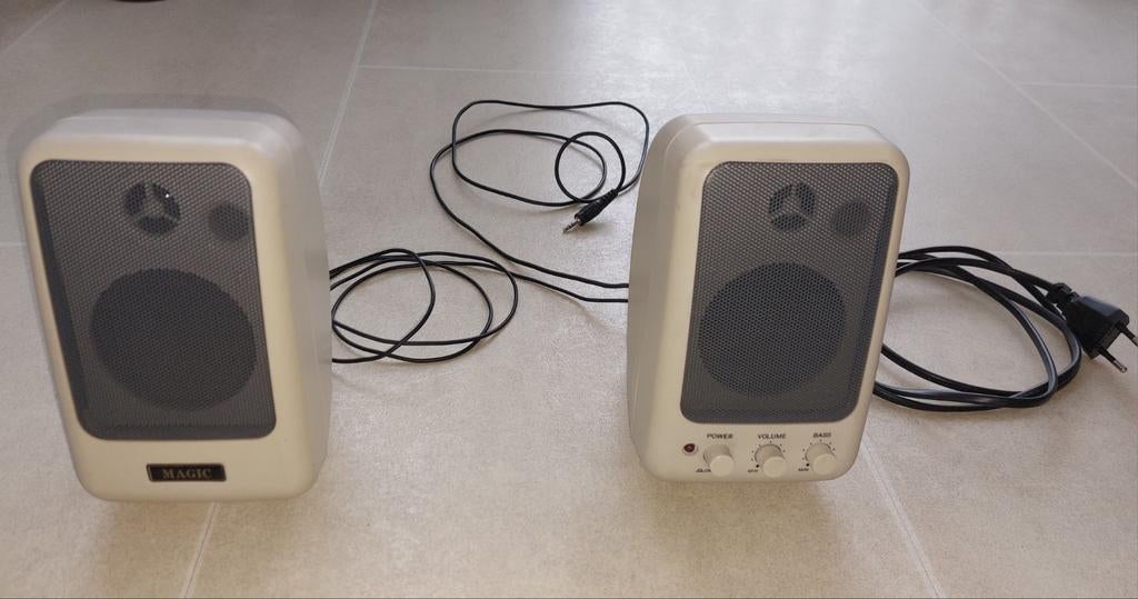 Te koop: PC speakers, Ophalen of Verzenden, Gebruikt, Audiokanaal 2, Magic