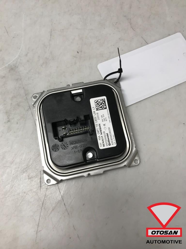 Renault Clio 4 5 Captur LED koplamp Module 260556623R, Auto-onderdelen, Verlichting, Renault Group, Gebruikt, Contact.group@renault.com