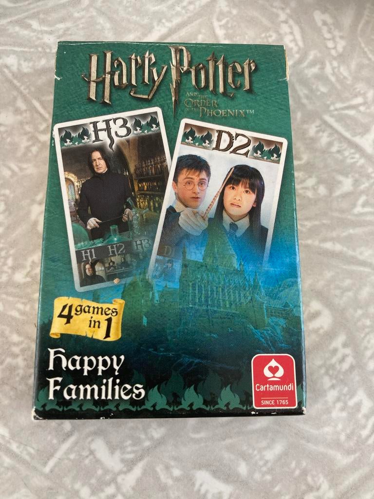 Harry Potter Happy Families Kaartspel - 4 spellen in 1, Verzamelen, Harry Potter, Ophalen of Verzenden, Zo goed als nieuw