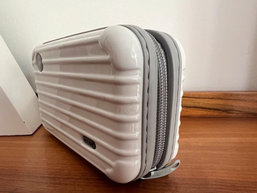 Rimowa Amenity Kit Toilettas Cross Body Bag Creme-Wit, Verzenden, Nieuw, Wit, Dame