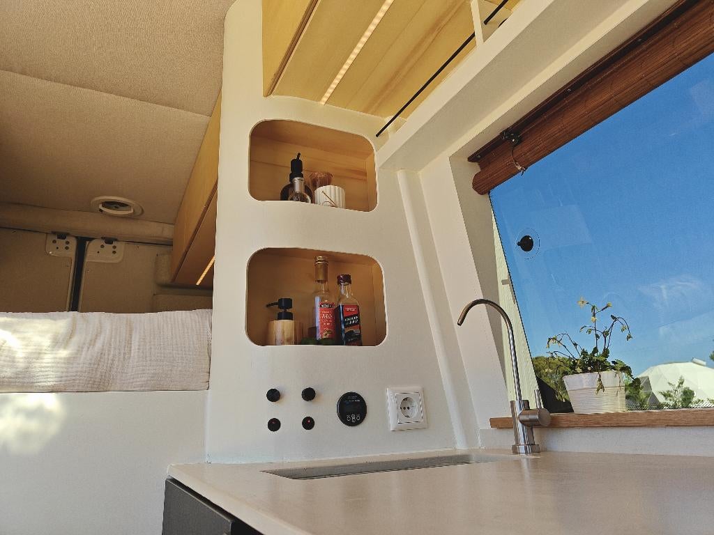 Caravans And Camping Mercedes