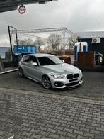 BMW 1-Serie 120i 184pk Aut 2017 Grijs, Auto's, BMW, 1998 cc, Achterwielaandrijving, Zwart, 4 cilinders