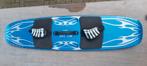 Underground wave tray 142 kitsurfboard, Watersport en Boten, Kitesurfen, Gebruikt, Kiteboard, Ophalen of Verzenden, Directional