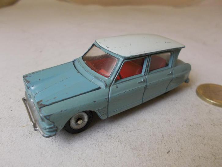 Dinky Toys 557 (1962)  CITROEN 3 CV (AMI 6) I.g.st. -A-., Hobby en Vrije tijd, Modelauto's | 1:43, Gebruikt, Auto, Dinky Toys