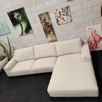 *SHOWROOMMODEL | Teddy stof | Beige | Hoekbank | Bank | Sofa, Hoekbank, 300 cm of meer, Zo goed als nieuw, Modern design teddy stof beige hoekbank bank bankstel sofa
