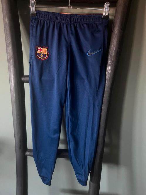 Nike FC Barcelona trainingsbroek 110 116 sportbroek blauw, Kinderen en Baby's, Kinderkleding | Maat 110, Nieuw, Jongen of Meisje