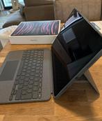 iPad Pro 12.9-inch (6th Generation) Wi-Fi 256GB + toetsenbor, Computers en Software, Apple iPads, Ophalen of Verzenden, Zo goed als nieuw
