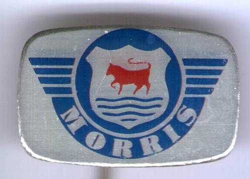 MORRIS blauw blik auto speldje ( C_028 ), Verzamelen, Speldjes, Pins en Buttons, Nieuw, Speldje of Pin, Transport, Verzenden