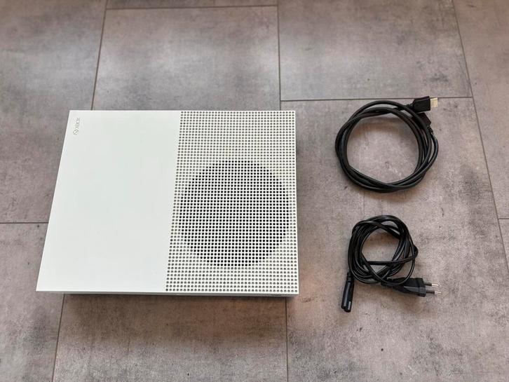 Xbox One S 1TB | Nette staat | Zonder controller, Spelcomputers en Games, Spelcomputers | Xbox One, Gebruikt, Xbox One S, 1 TB