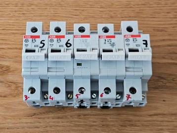 5x ABB Installatieautomaat B16 1P+N beschikbaar voor biedingen