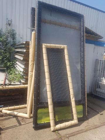 Speeltuin / attractie / buitensport constructie onderdelen  beschikbaar voor biedingen