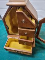 sierradenkastje vintage van hout en glas, Ophalen of Verzenden, 'T Olde Gre-j, Info@toldegrej.nl, Endepoelstraat 20f Didam