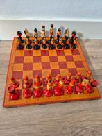 uniek oud houten schaakspel USSR matroesjka schaakstukken, Ophalen of Verzenden