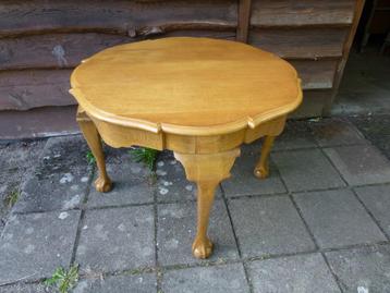 eiken salontafel beschikbaar voor biedingen