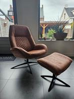 Cognac kleurige draaifauteuil met hocker, Ophalen, Zo goed als nieuw, 75 tot 100 cm, 50 tot 75 cm