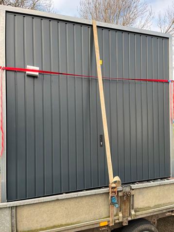 Garagedeur (kantel) nieuw beschikbaar voor biedingen