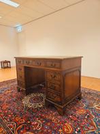 Klassiek Engels Bureau. Brown Classic. 122 x 60 x 76., Ophalen of Verzenden