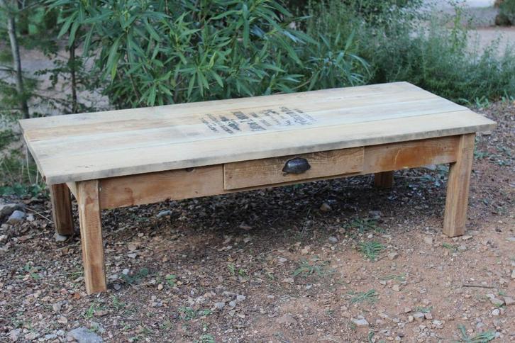 Brocante - Grote stoere salontafel!, Huis en Inrichting, Tafels | Salontafels, Gebruikt, Minder dan 50 cm, 50 tot 100 cm, 150 tot 200 cm