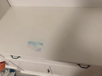 Ledikant +Commode beschikbaar voor biedingen