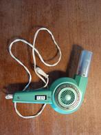 Föhn. Vintage, retromodel. Doet het op koude en warme stand!, Ophalen of Verzenden, Gebruikt, Föhn of Haardroger