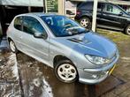 Peugeot 206 1.4 Quiksilver Apk|Airco|Elek.Ramen, Auto's, Peugeot, Voorwielaandrijving, 4 cilinders, Origineel Nederlands, Bedrijf