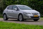 Opel Astra 1.4 Turbo Sport 1e Eig. 79.600 km +NAP NL-auto, Gebruikt, 680 kg, 4 cilinders, Navigatiesysteem