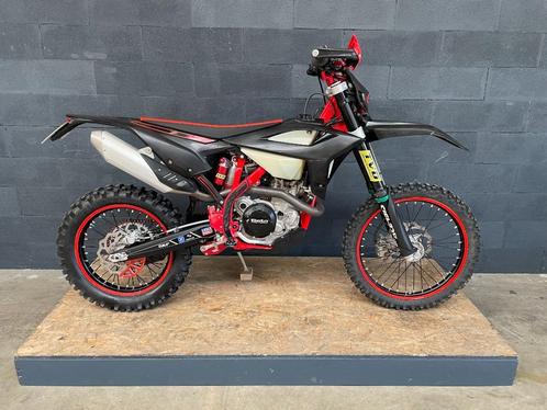 Beta RR 430 4T 2021, 1835 km A2 35kw Enduro 4 takt OTR TET, Motoren, Motoren | Overige merken, Bedrijf, Enduro, 12 t/m 35 kW, 1 cilinder
