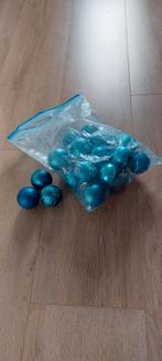 Blauwe kerstballen ( plastic ), Ophalen, Gebruikt