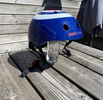 Mooie StuntStep Helm (verstelbaar) beschikbaar voor biedingen