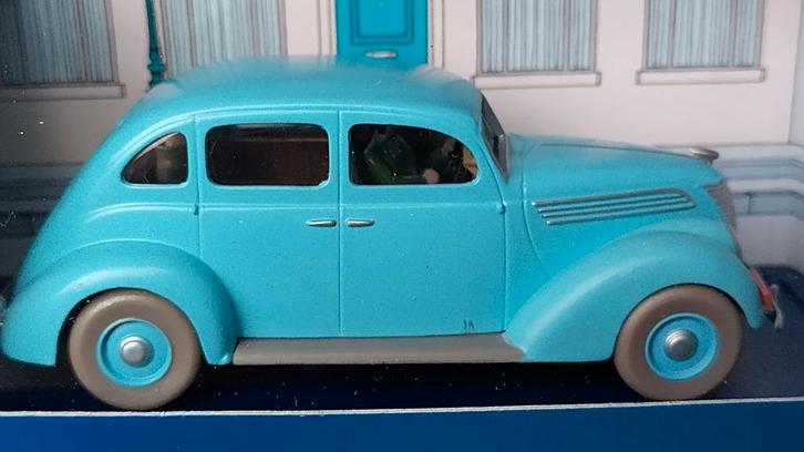 Ford V8 1950 Kuifje kristallen bollen 1:43 Tintin Herge Pol, Hobby en Vrije tijd, Modelauto's | 1:43, Nieuw, Auto, Verzenden