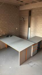 Compleet bureau, Doe-het-zelf en Verbouw, Werkbanken, Ophalen of Verzenden, Zo goed als nieuw