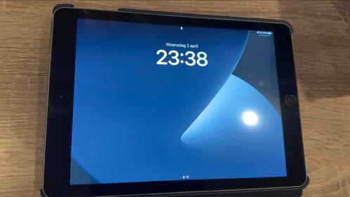 iPad A1822 32gb, Computers en Software, Apple iPads, Gebruikt, Apple iPad, Wi-Fi, 10 inch, 32 GB, Zilver, Ophalen of Verzenden