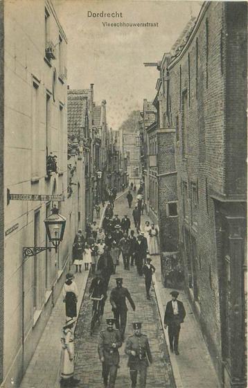 (388-008-001) Dordrecht Vleeschhouwersstraat beschikbaar voor biedingen