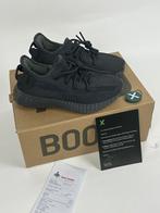 Yeezy Black, Ophalen of Verzenden, Zo goed als nieuw, Zwart