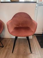 Oud Roze stoel met zwarte poten, Huis en Inrichting, Stoelen, Ophalen, Overige kleuren, Zo goed als nieuw, Eén