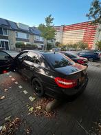 Mercedes-Benz E-Klasse 3.0 CDI E350 Sedan 4MATIC AUT 2009, Auto's, Mercedes-Benz, Automaat, 193 €/maand, Diesel, Vierwielaandrijving