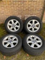 16 inch volvo xc70 velgen met winterbanden 215 65 16, Auto-onderdelen, Banden en Velgen, Ophalen, 215 mm, -, Banden en Velgen