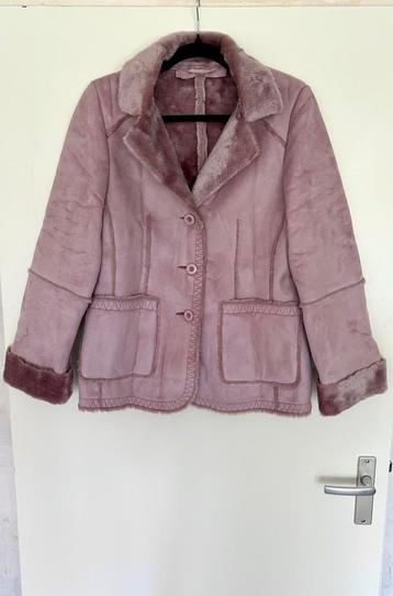 Zacht roze winterjas maat M beschikbaar voor biedingen